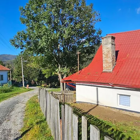 Romanticka Chalupka S Krasnym Vyhladom *