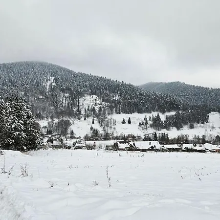 Romanticka Chalupka S Krasnym Vyhladom