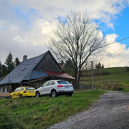 Romanticka Chalupka S Krasnym Vyhladom